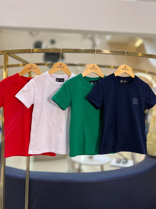 Como montar um guarda-roupa versátil para meninos com a coleção Youccie