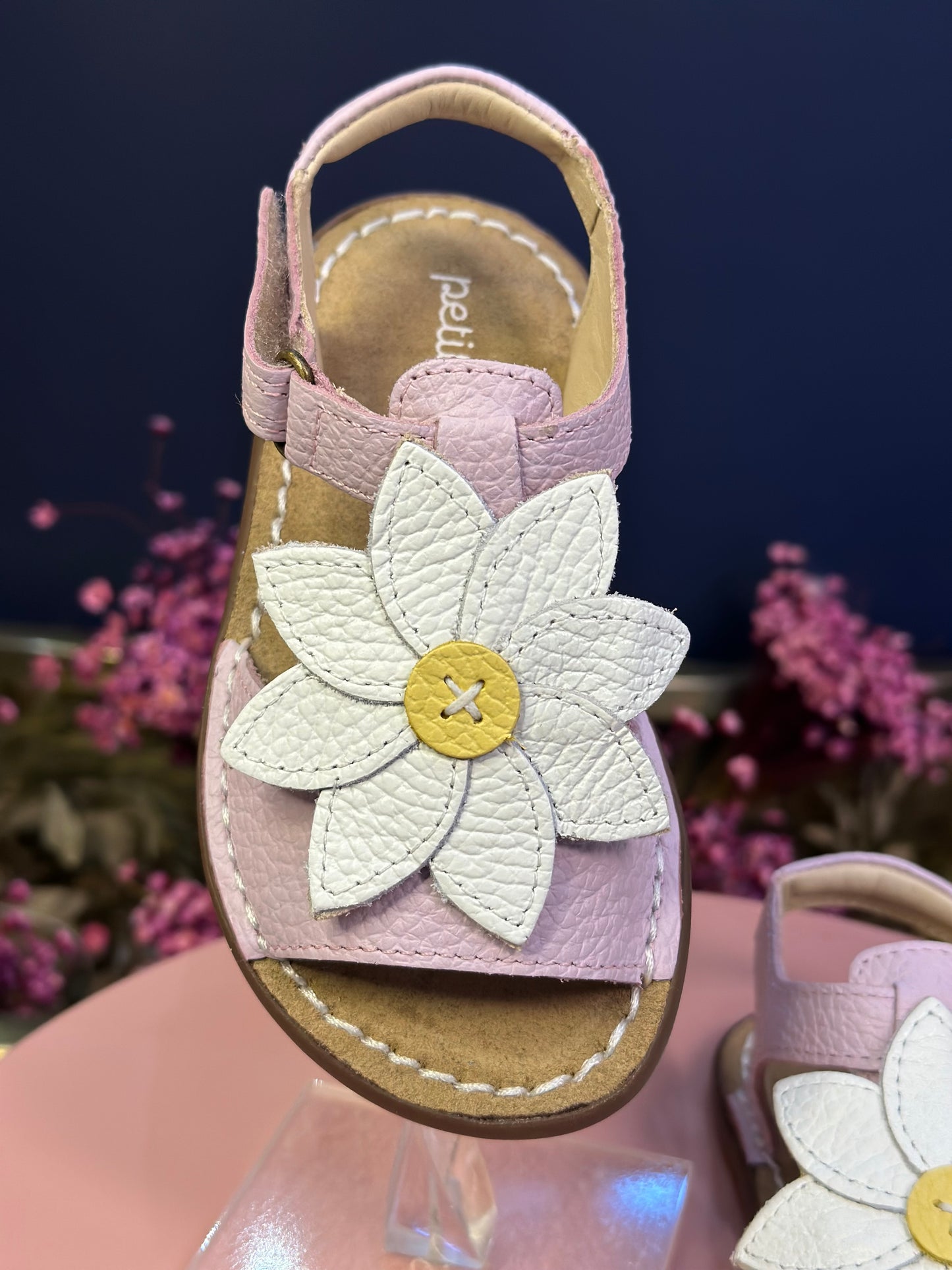 Sandália Infantil Carrossel Lilac/Flor Margarida - Petit Cheval