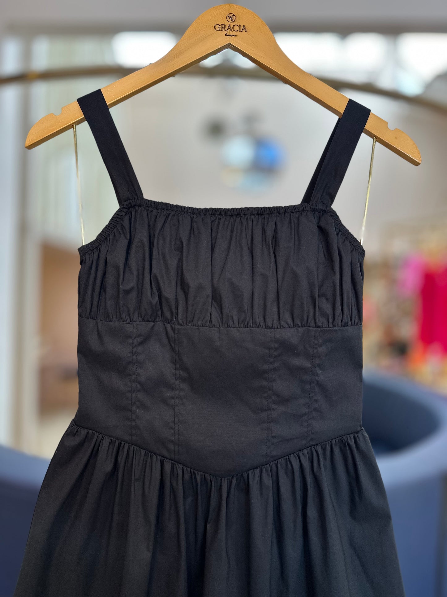 Vestido Teen Pretinho Básico - Two In
