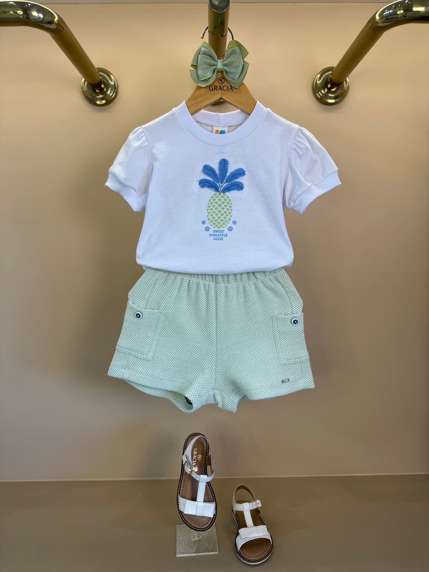 Conjunto Infantil Blusa Abacaxi Bordado e Shorts Bolsos - Beabá