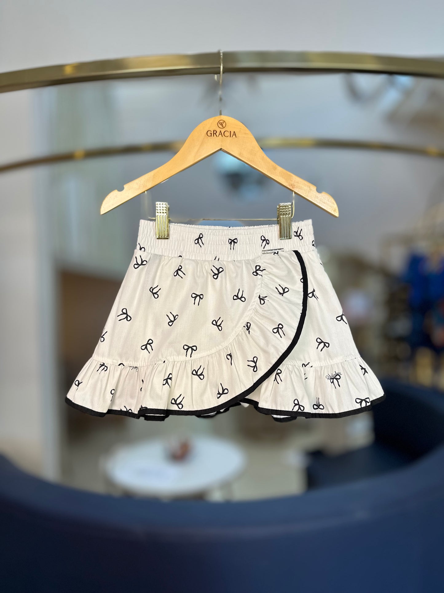 Conjunto Infantil Blusa Laço Bordado e Saia-shorts Lacinhos - Pituchinhus