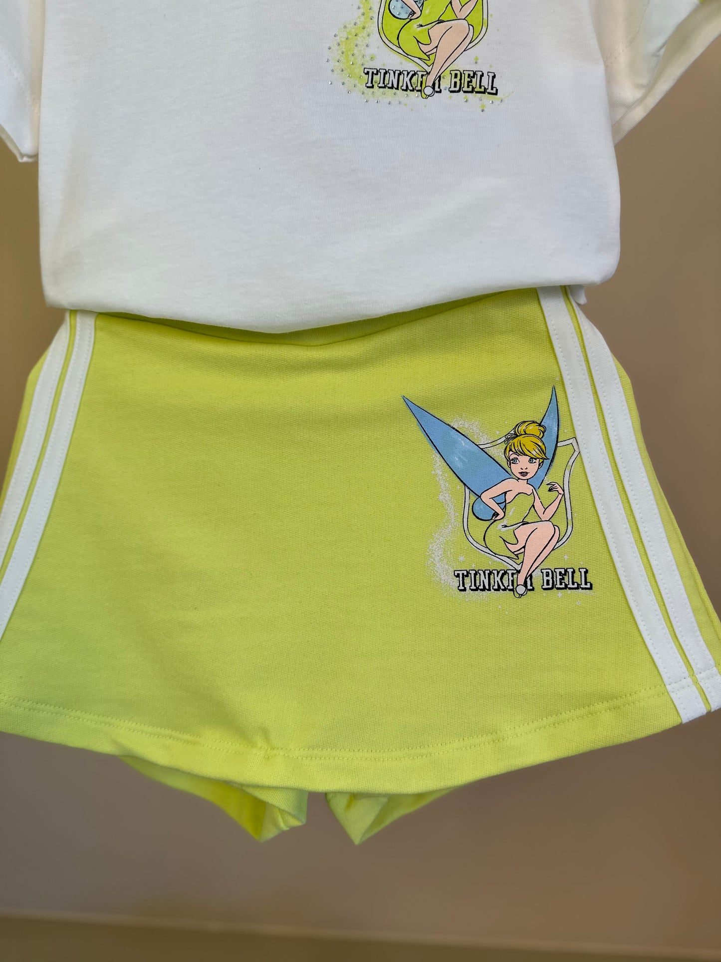 Conjunto Infantil Blusa Tinker Bell e Shorts-Saia Verde Melão - Animê
