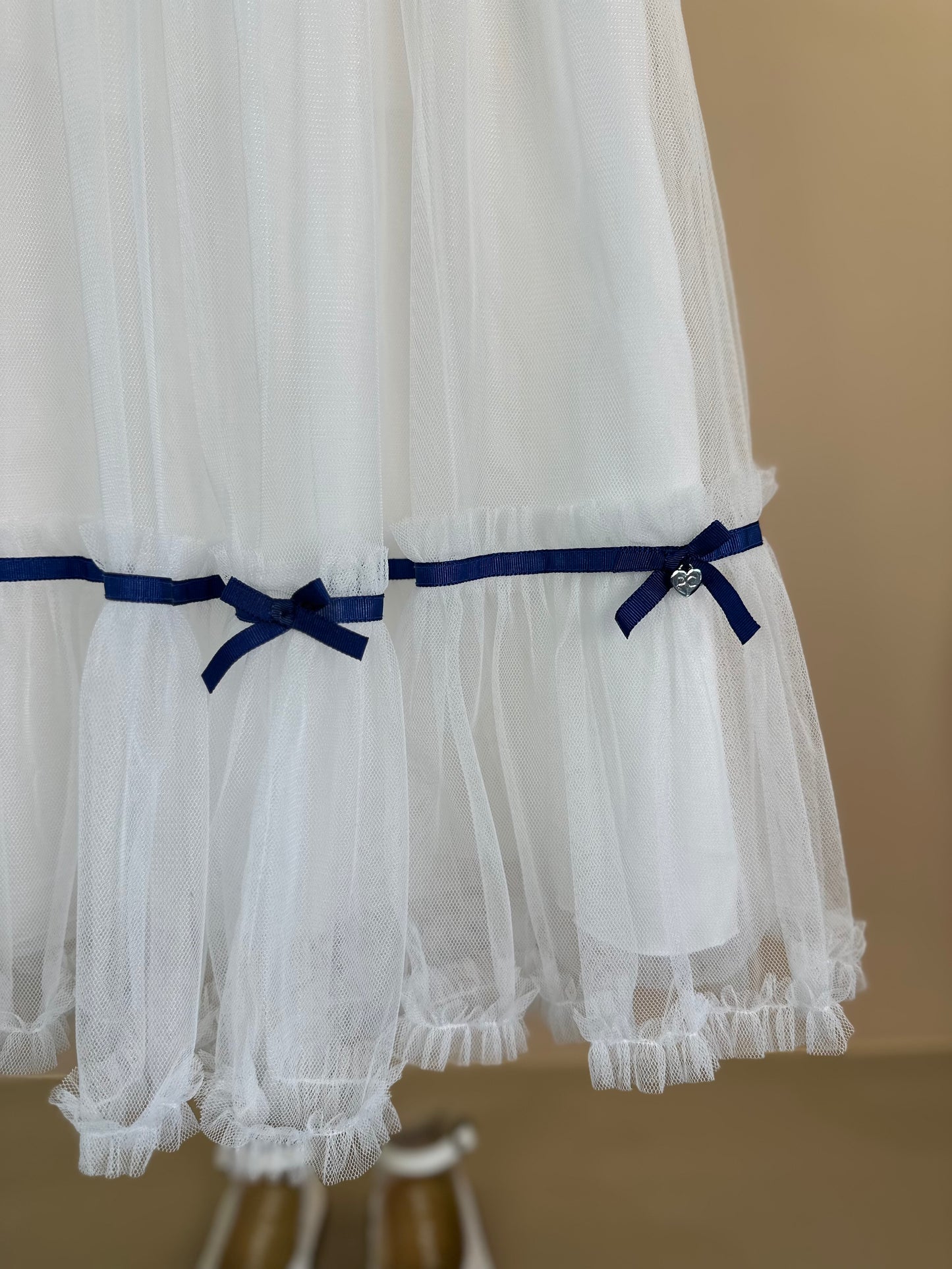 Vestido Infantil Trapézio Tule Bordado Marinho - Petit Cherie