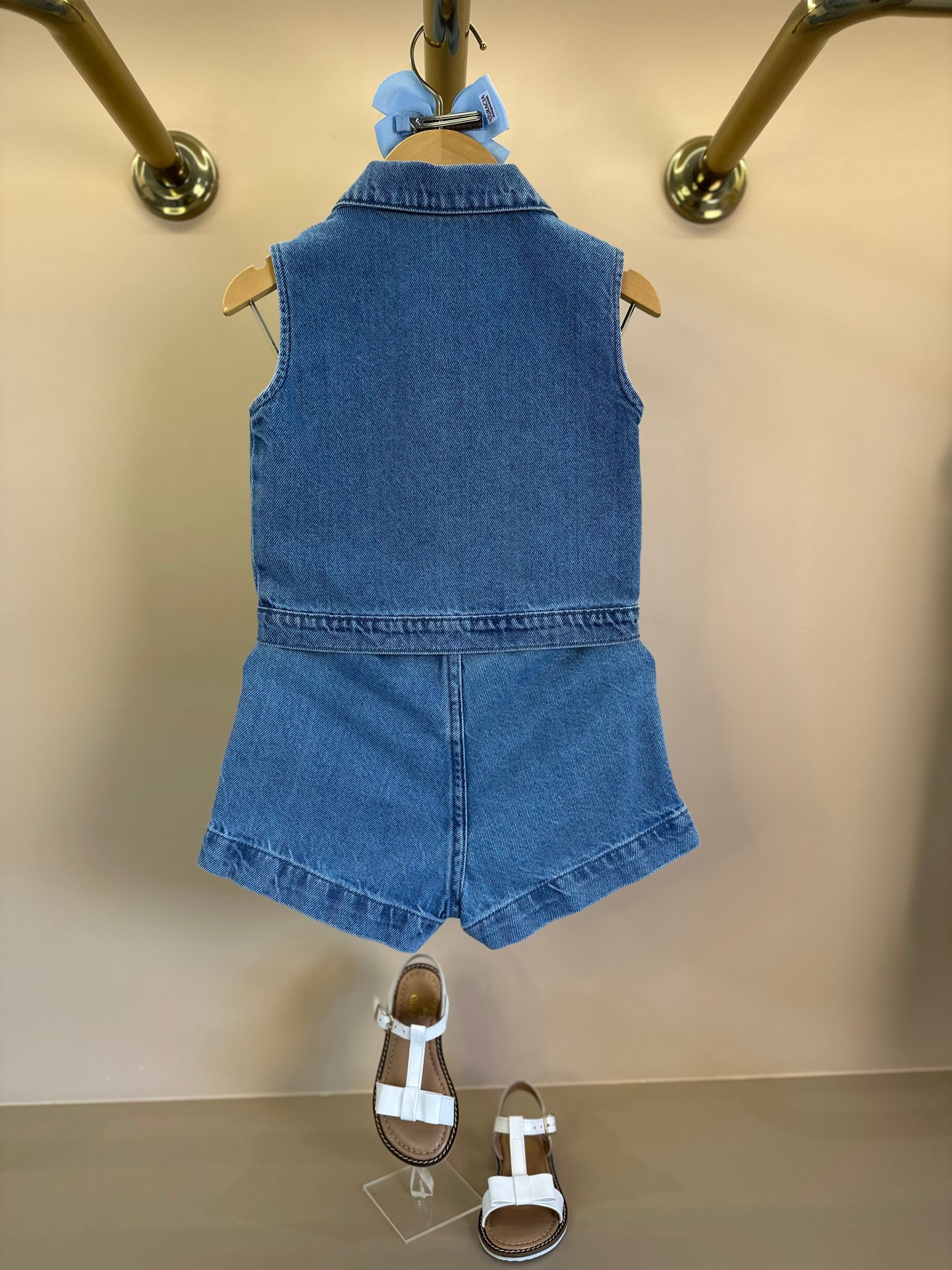 Conjunto Infantil Colete e Shorts Jeans Corações Strass - Momi