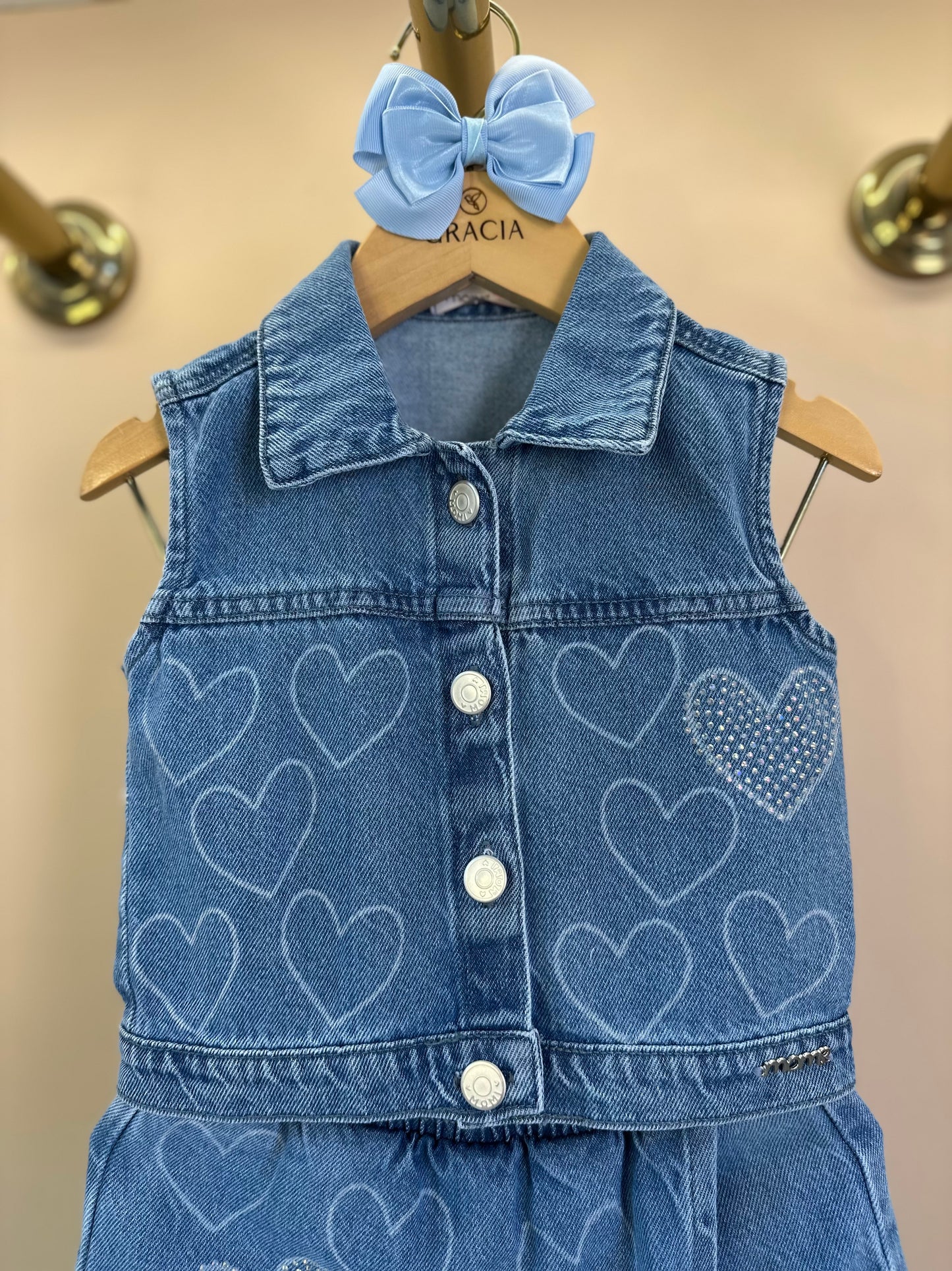 Conjunto Infantil Colete e Shorts Jeans Corações Strass - Momi