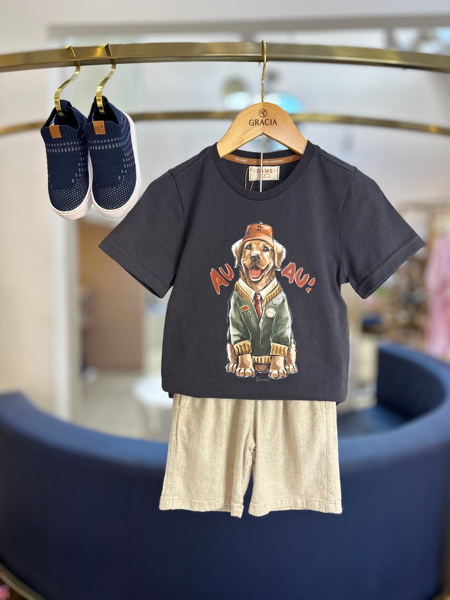 Conjunto Infantil Camiseta Cachorro Golden Grafite e Bermuda Linho Elastano Bege - Dame