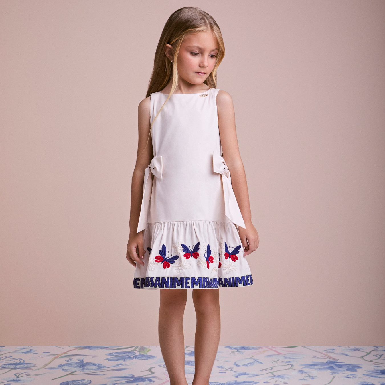 Vestido Infantil Laços Laterais e Bordados Borboletas - Animê