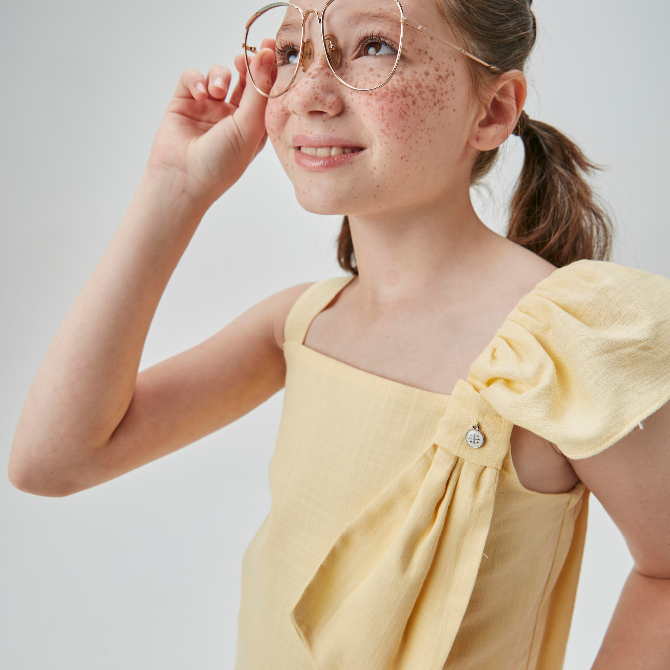 Vestido Infantil Jumper Balonê com Laço Amarelo - Um Mais Um PRÉ-VENDA