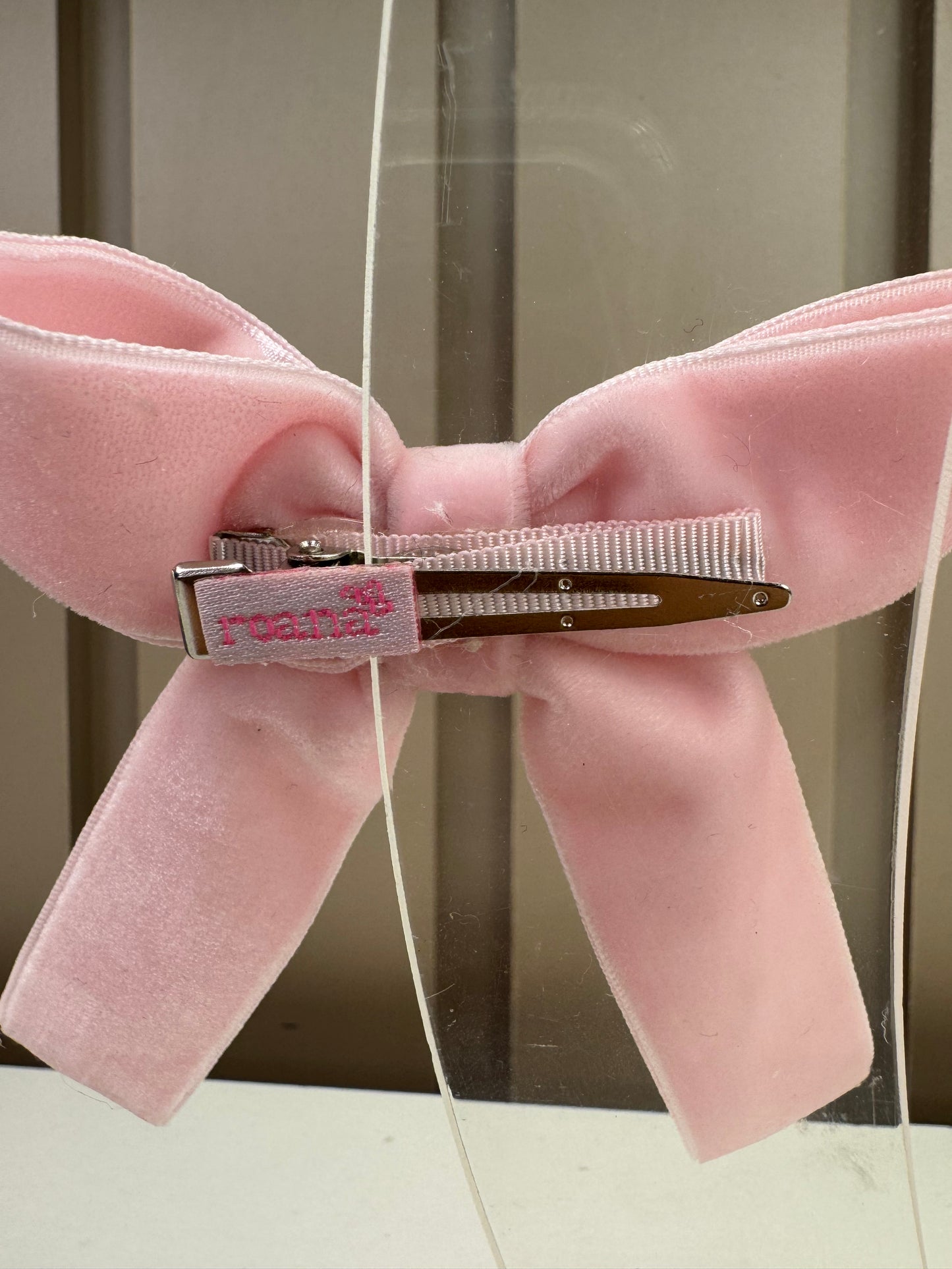 Laço Infantil Tradicional Veludo Rosa - Roana