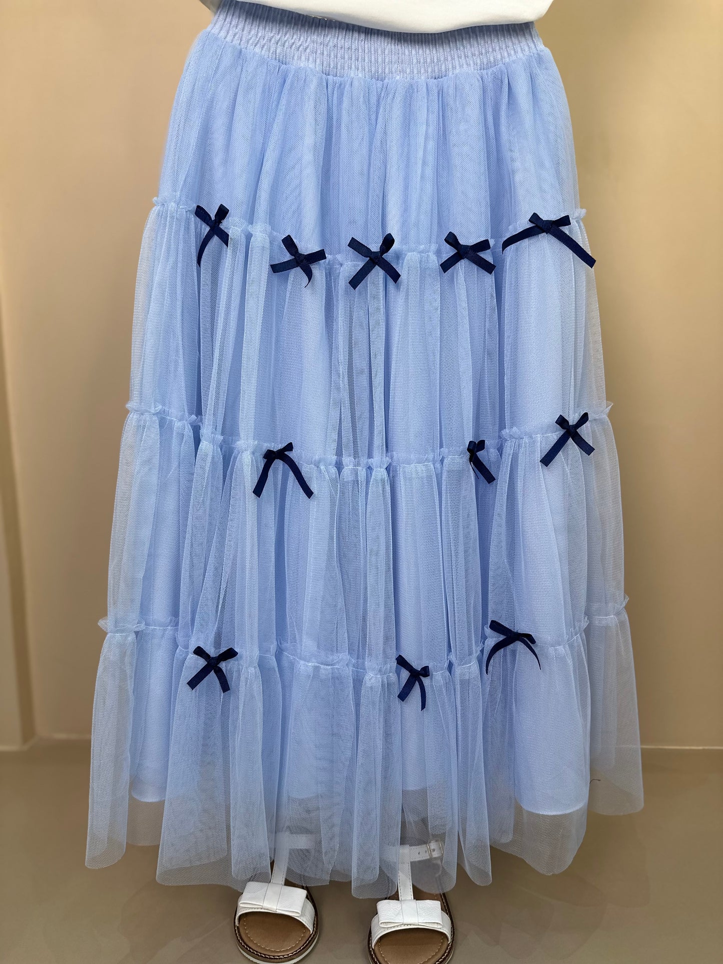Conjunto Infantil Blusa Strass e Saia Longa Tule Azul Laços - Petit Cherie