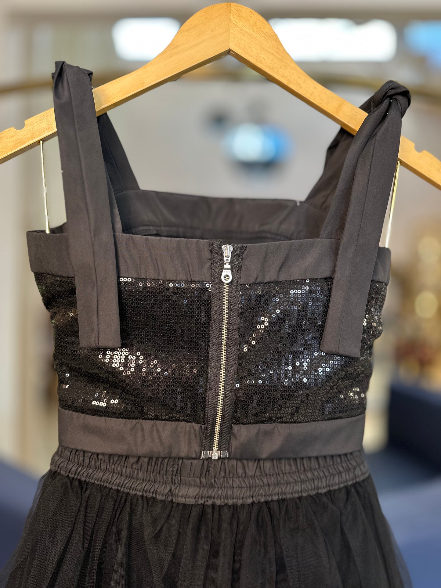 Conjunto Teen Blusa Paetê e Saia Midi Camadas de Tule - Two In