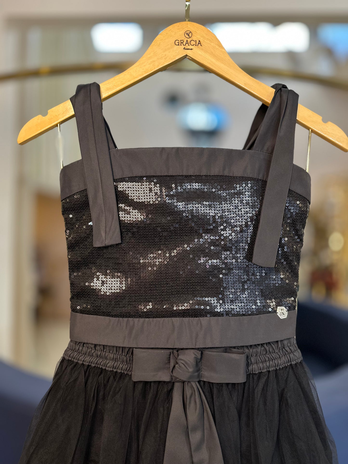Conjunto Teen Blusa Paetê e Saia Midi Camadas de Tule - Two In