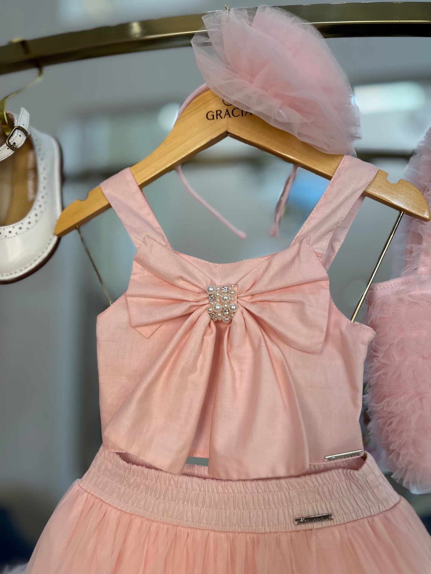 Conjunto Infantil Blusa Cropped Maxi Laço Bordado e Saia-shorts Babado Frufru Tule Rosa Baby - Pituchinhus