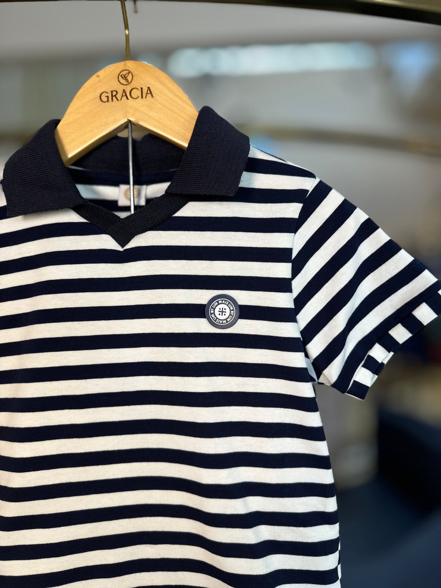 Conjunto Infantil Polo Listras e Bermuda Sarja Marinho - Um Mais Um