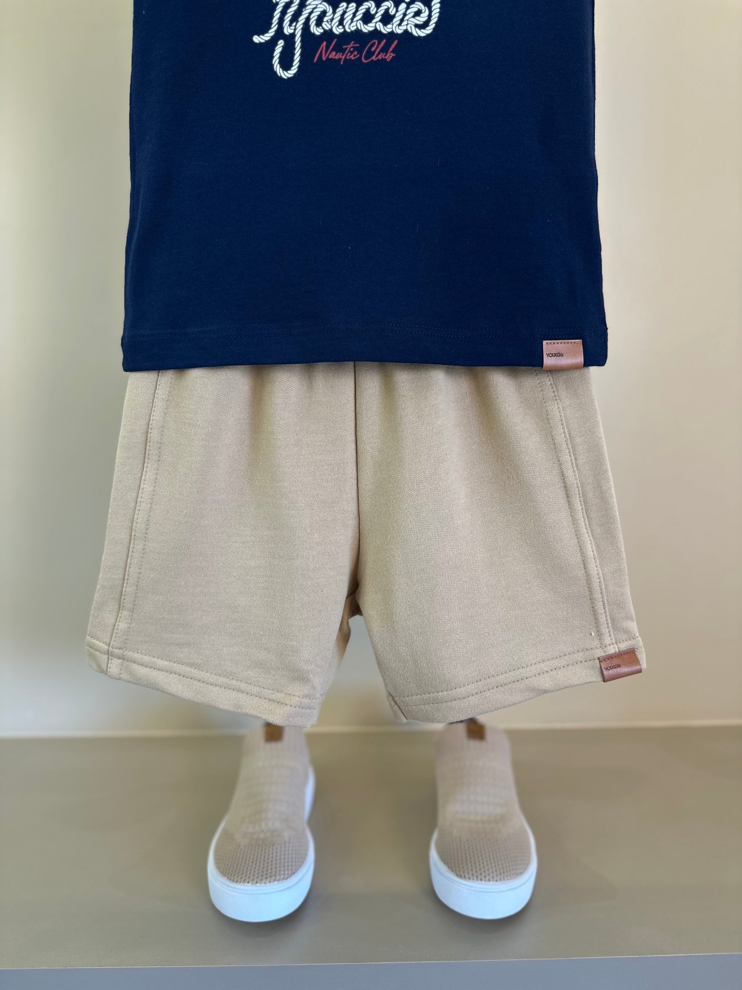 Conjunto Infantil T-Shirt Boat e Bermuda Bege - Youccie