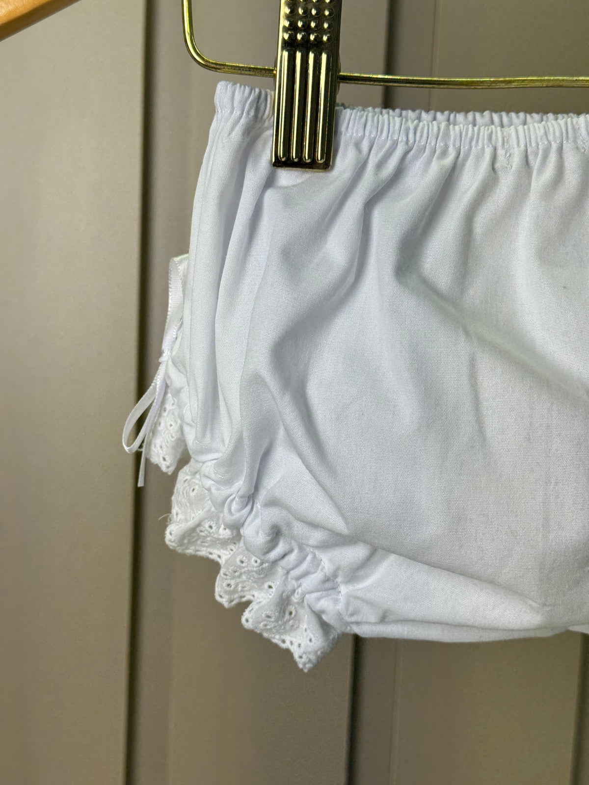 Calcinha Bebê Luxo Algodão Rendinha e Lacinhos Branca - Roana