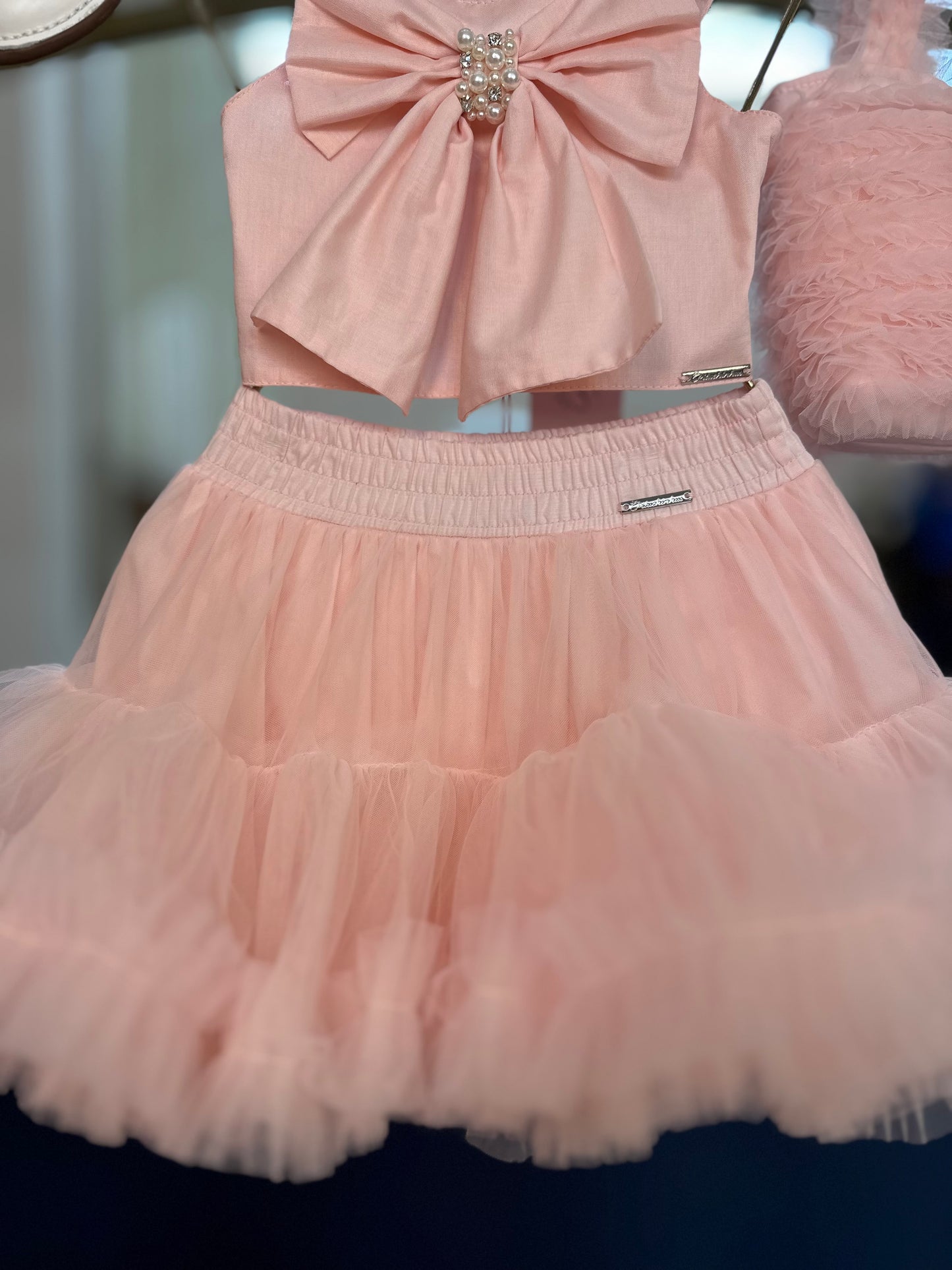Conjunto Infantil Blusa Cropped Maxi Laço Bordado e Saia-shorts Babado Frufru Tule Rosa Baby - Pituchinhus