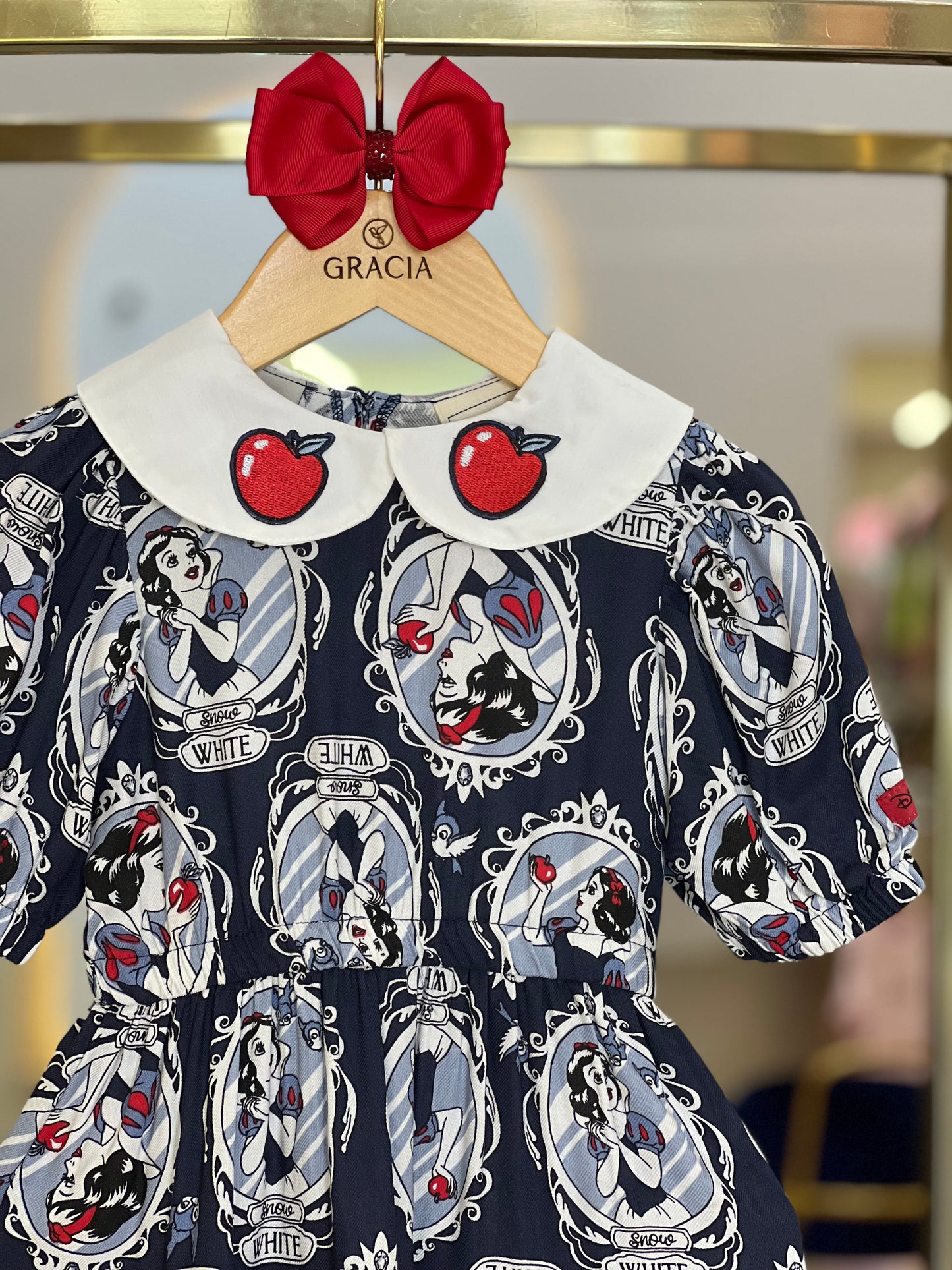 Vestido Infantil Espelho Branca de Neve - Animê