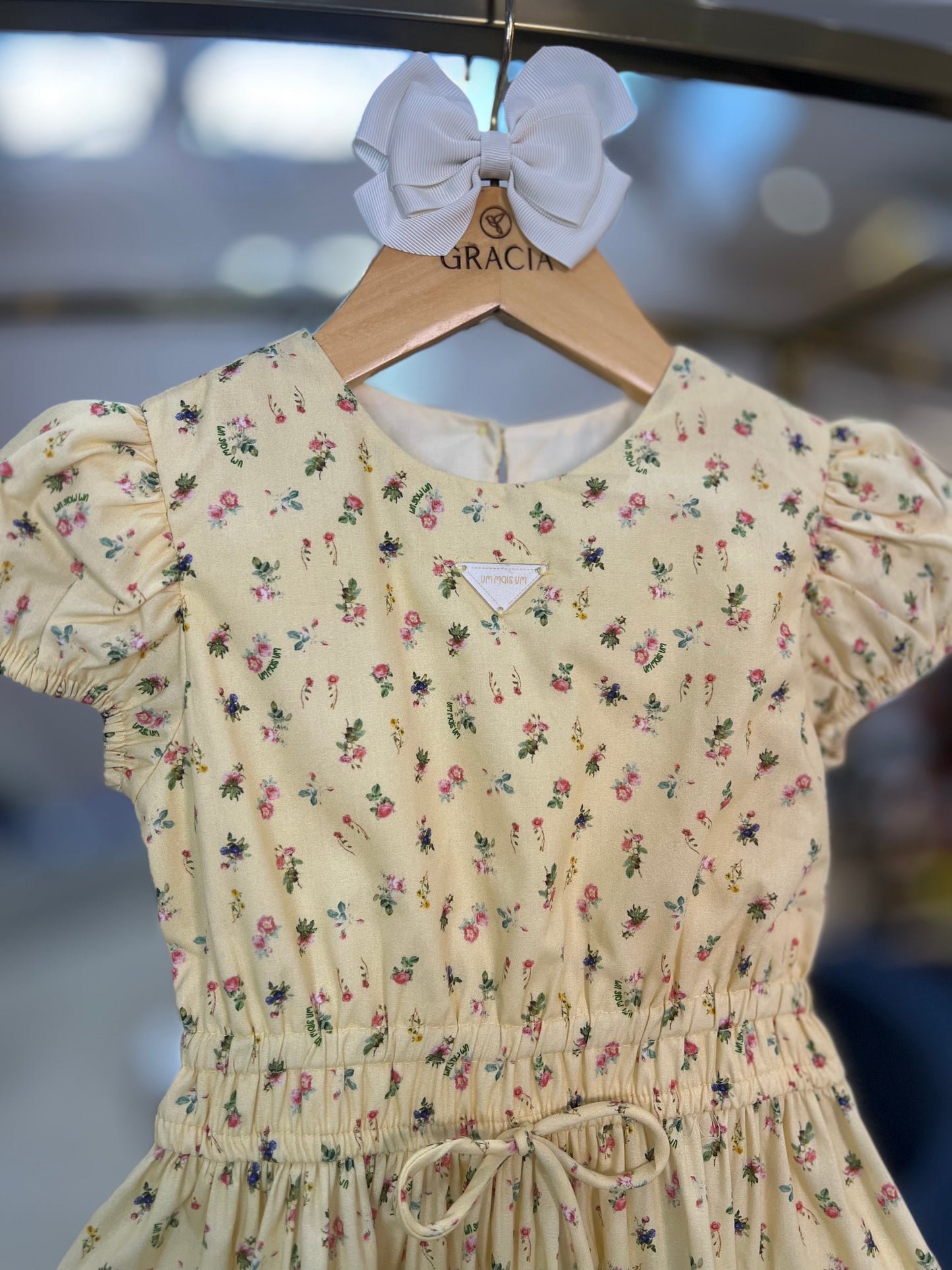 Vestido Bebê de Algodão Estampa Floral Amarelo - Um Mais Um