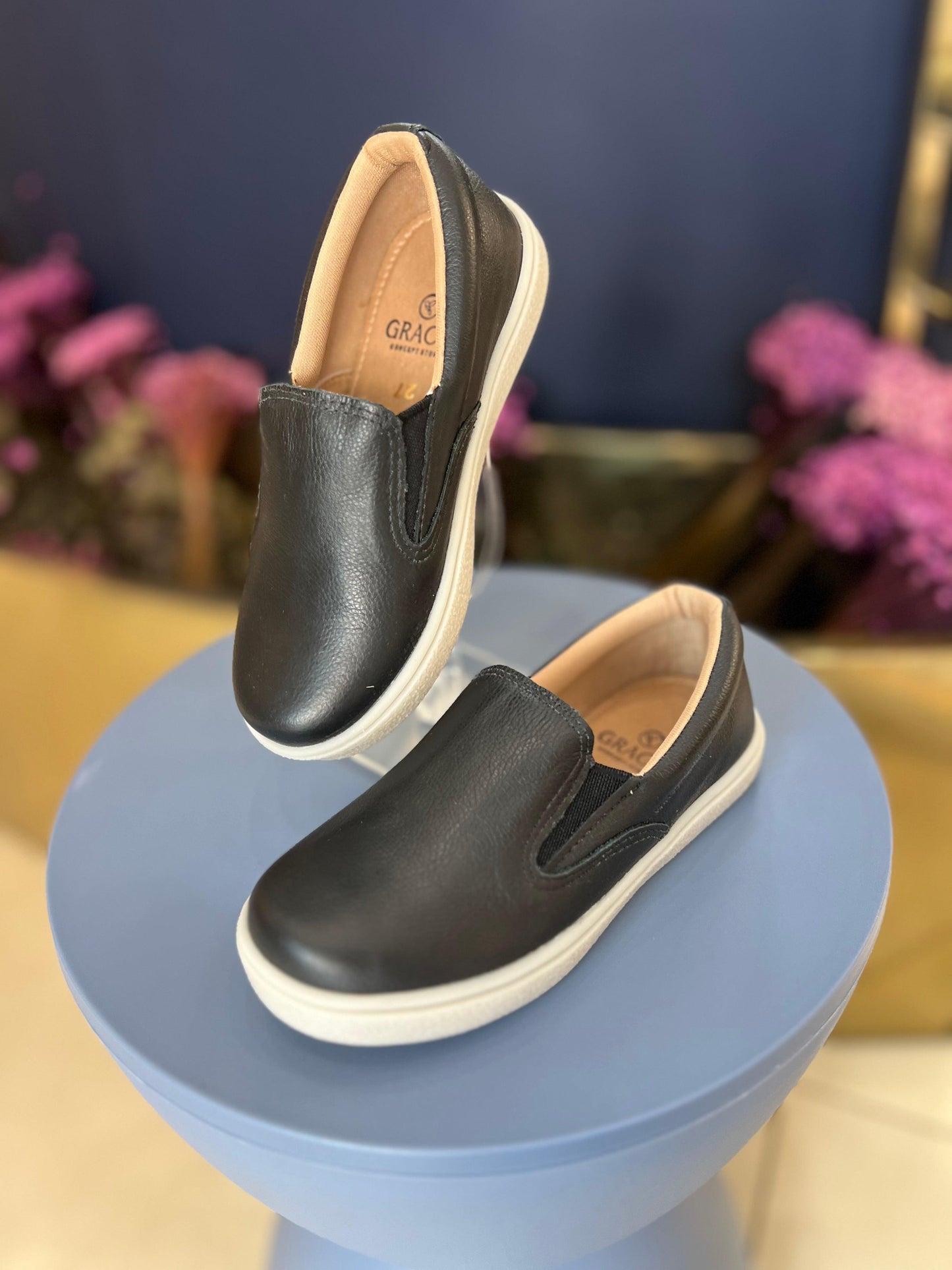 SlipOn Alegria Black - Gracia - Gracia
