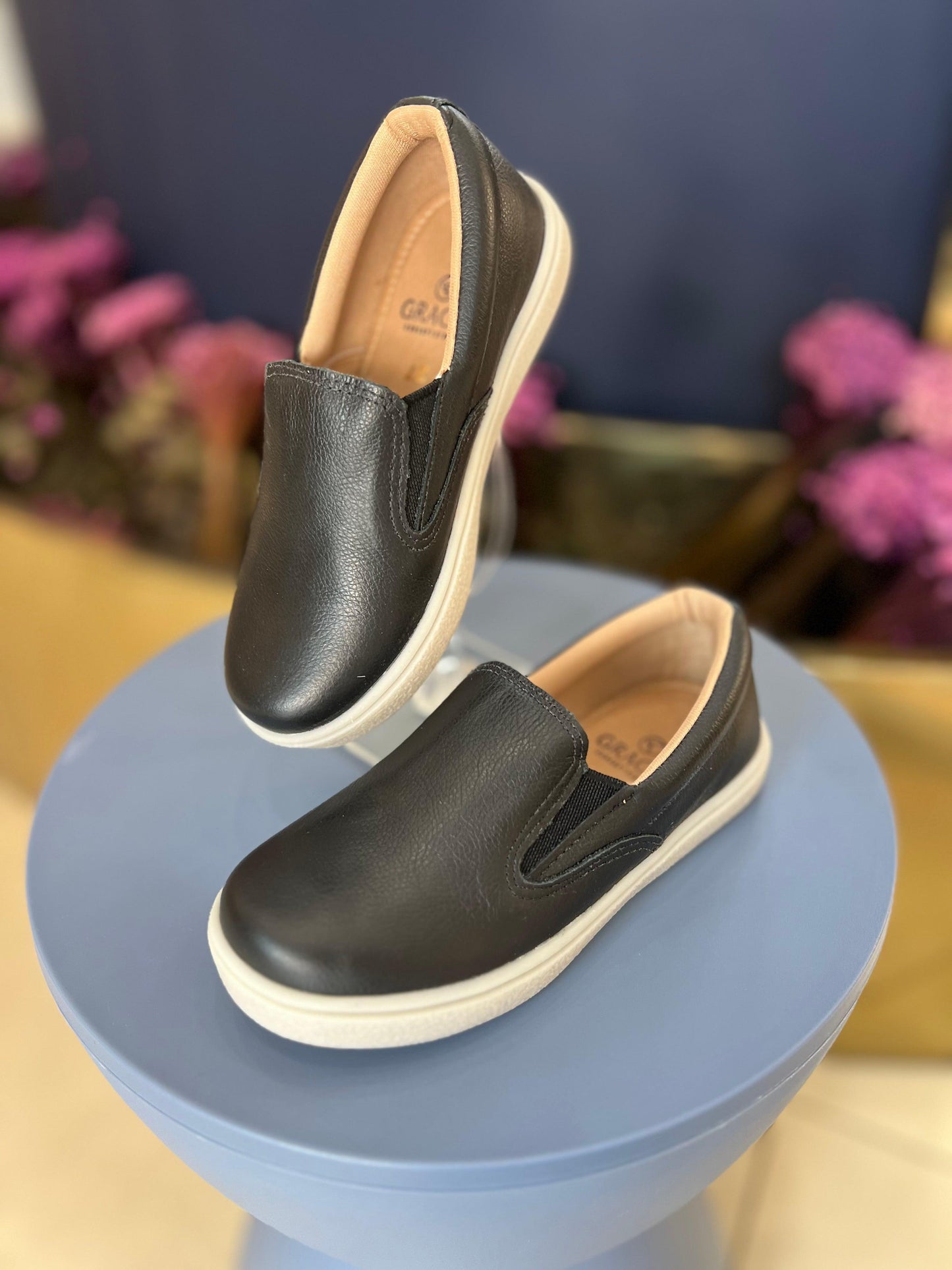 SlipOn Alegria Black - Gracia - Gracia