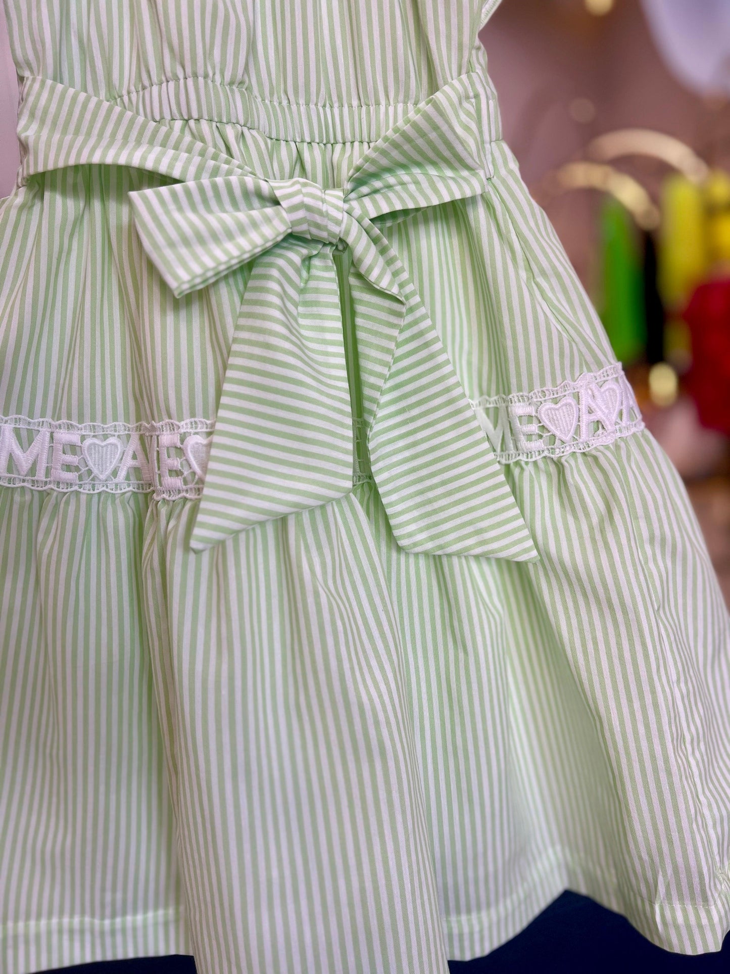 Vestido listrado com renda Animê - Gracia