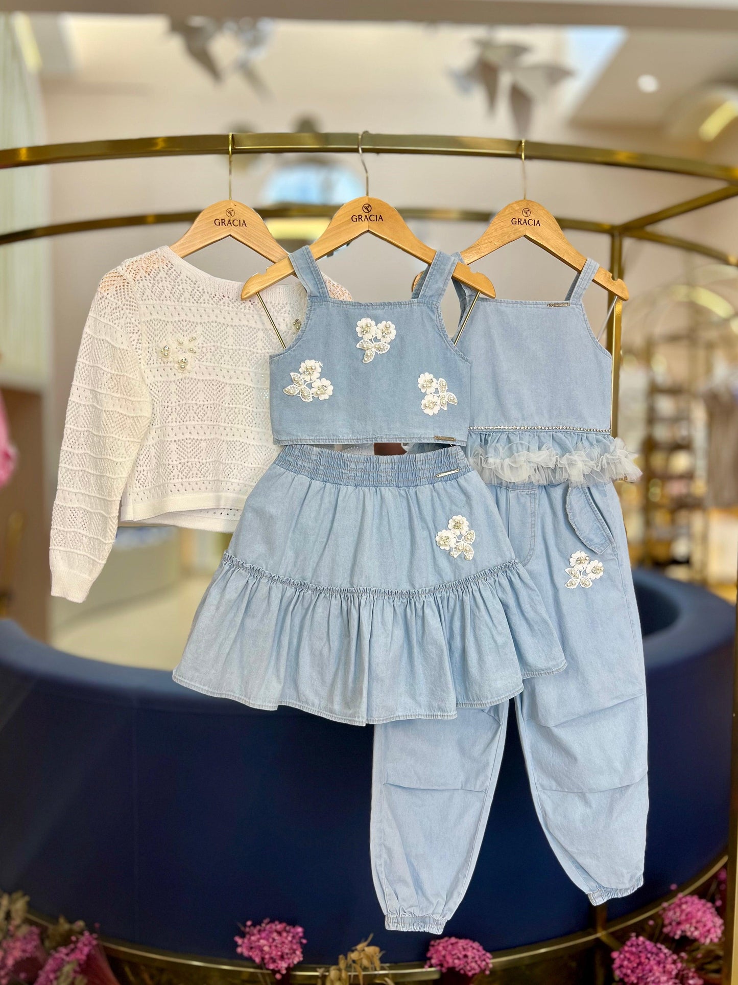 Saia Jeans Babado Guipir Bordado Couture - Pituchinhus - Gracia