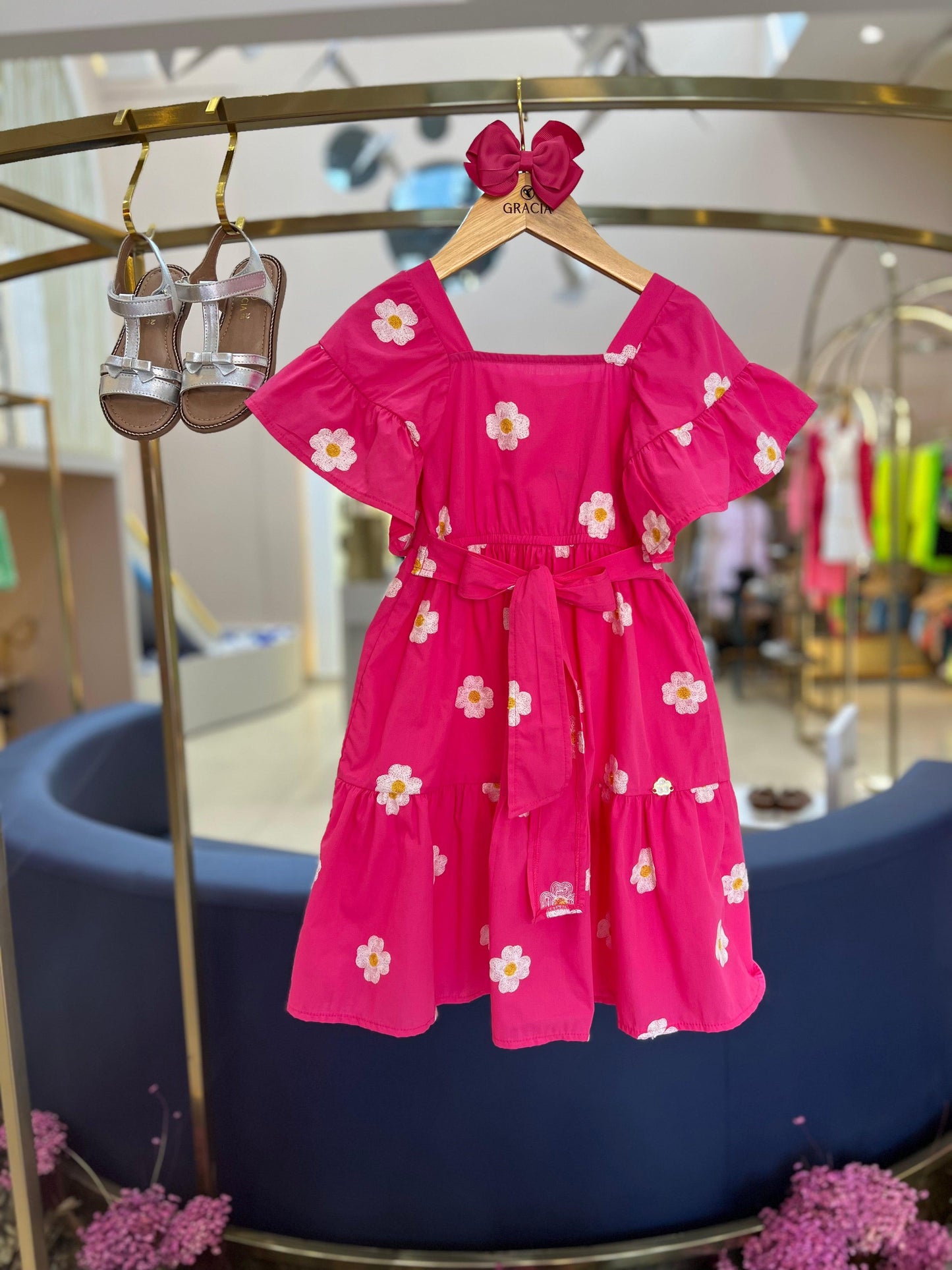 Vestido Bordado Flores Rosa Neon Momi - Gracia