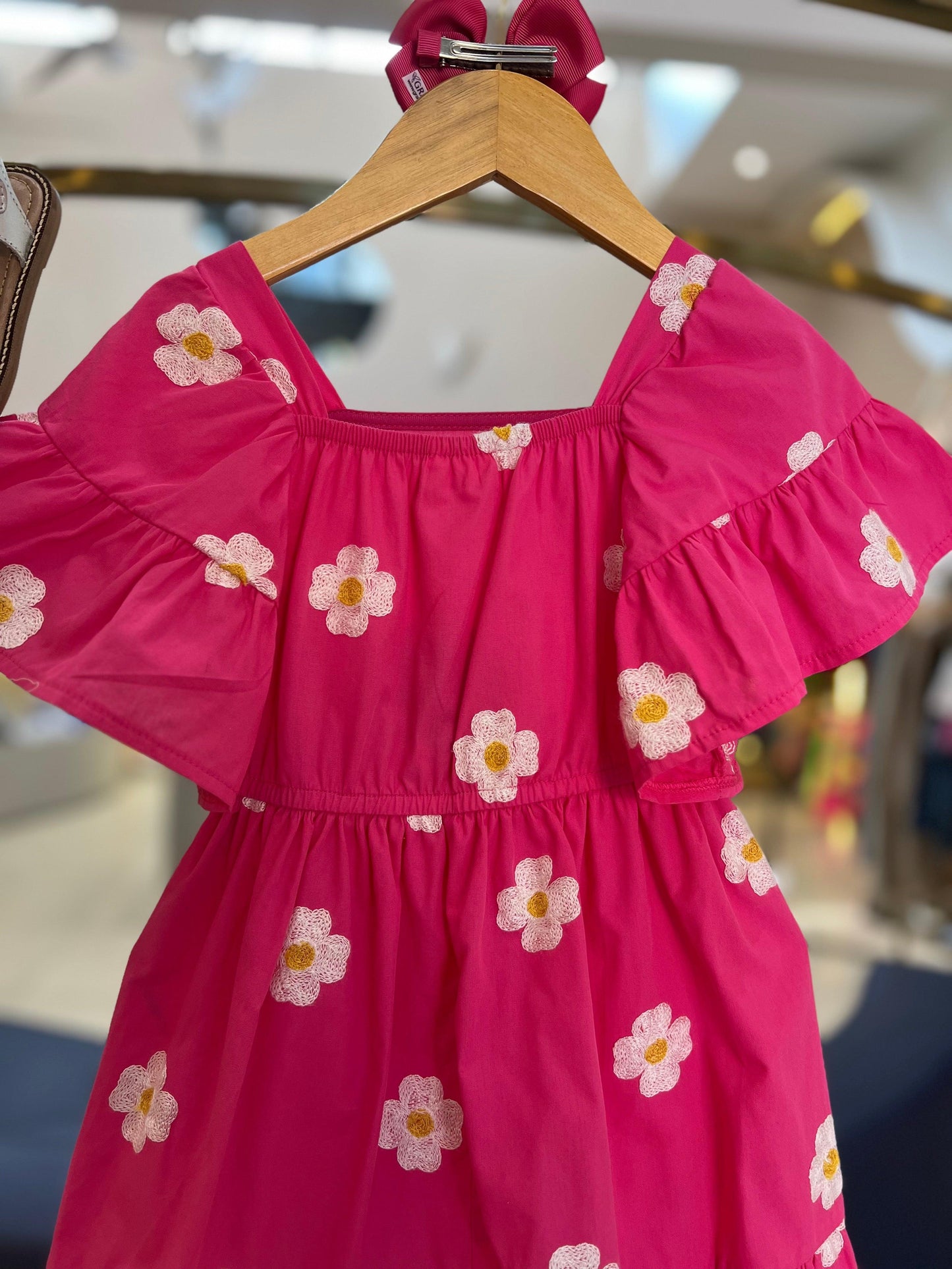Vestido Bordado Flores Rosa Neon Momi - Gracia