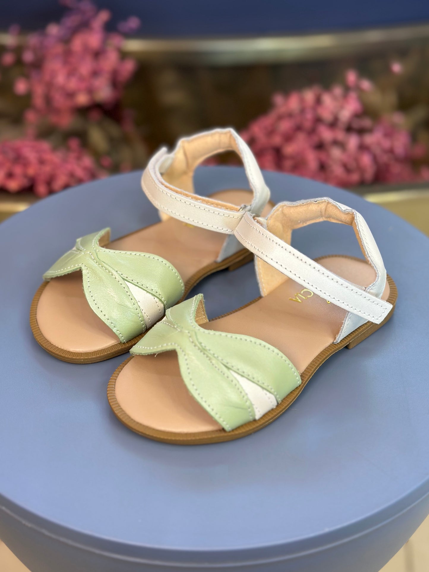 Sandália Infantil Flor Kiwi Branco Perolado - Gracia