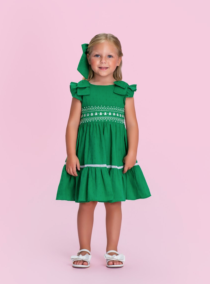 Vestido Infantil Verde com Laços Babados e Detalhes em Renda - Petit Cherie