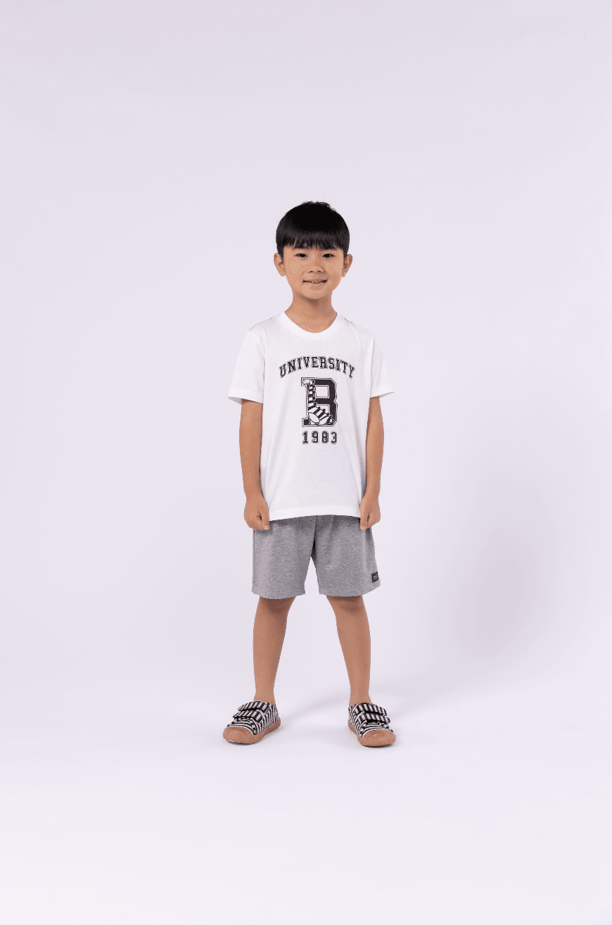 Conjunto tshirt e bermuda moletinho University Beabá - Gracia