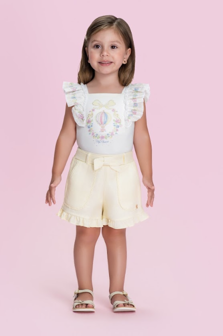 Conjunto Infantil Blusa Strass Estampa Florais Mangas Babadinho e Shorts Amarelo - Petit Cherie