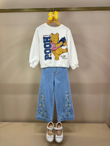 Conjunto Infantil Feminino Casaco Moletom Ursinho Pooh Pérola com Calça Jeans Bordada Flores - Momi