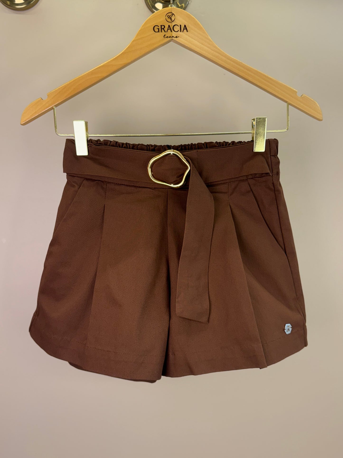 Conjunto Teen Blusa com Pregas e Shorts com Cinto - Two In