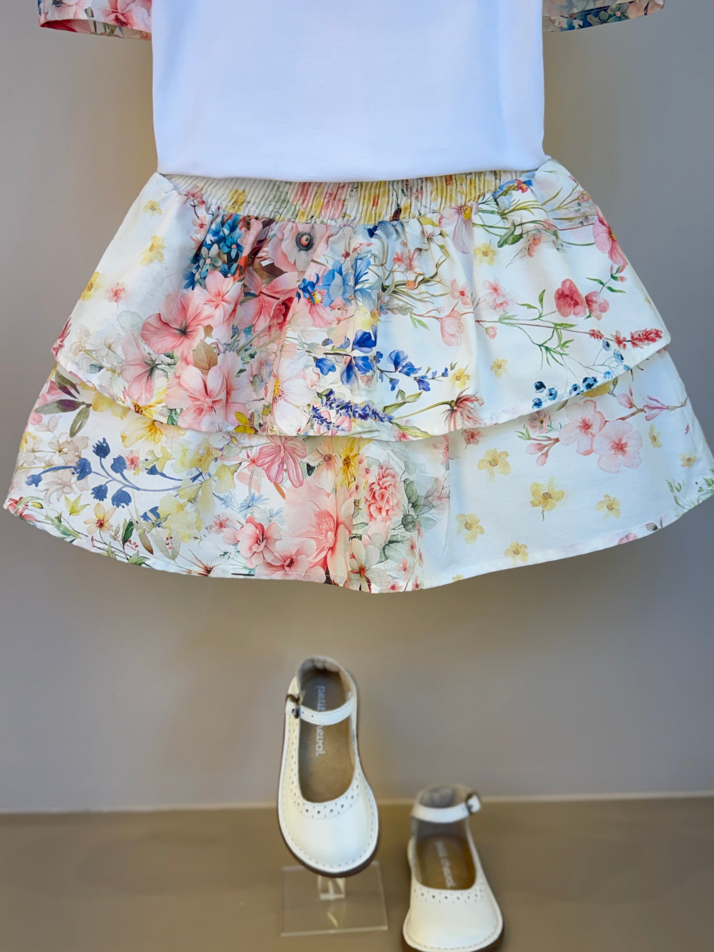 Conjunto Infantil Clássico Blusa Manga Floral e Saia Floral Candy - Um Mais Um