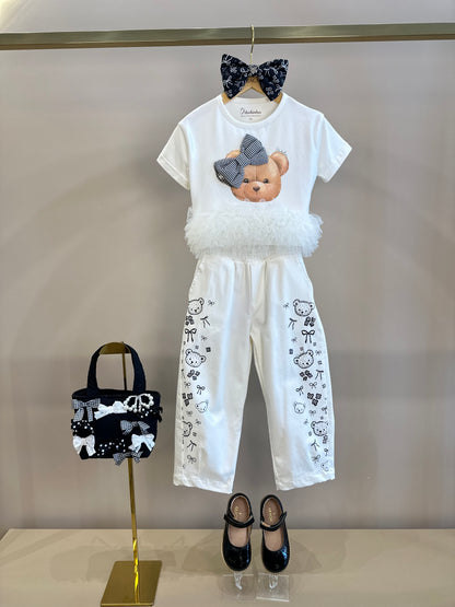 Conjunto Infantil Blusa Ursinha Laço Puffer FruFru Tule e Calça Sarja Baggy Ursinhos e Laços - Pituchinhus