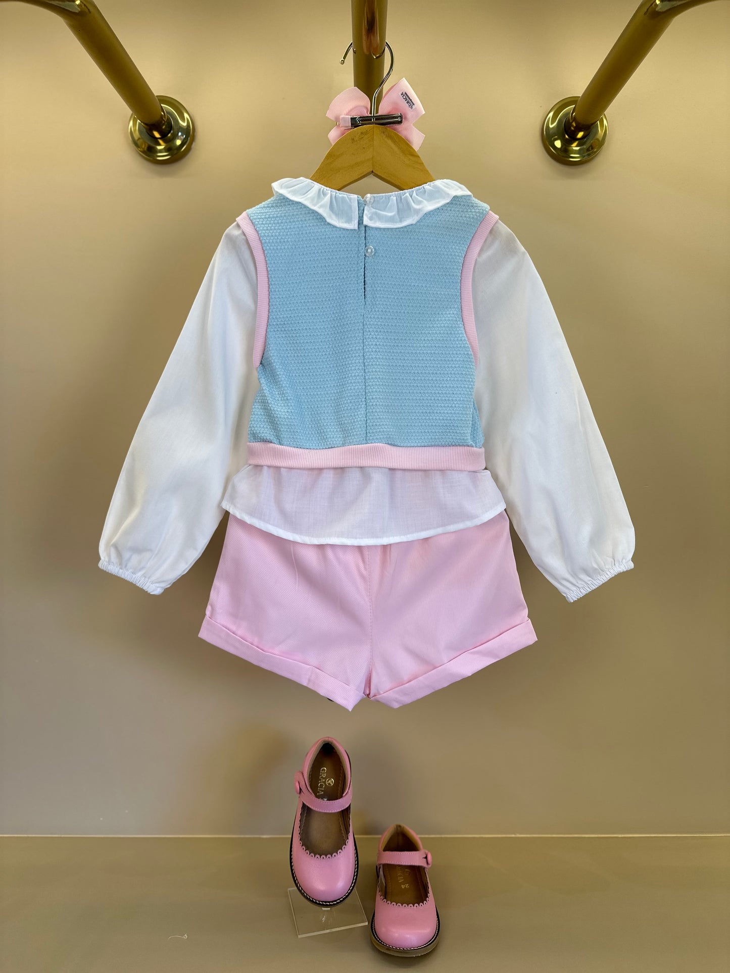Conjunto Infantil Blusa ML com Tricot Azul Ursinho Cristal e Shorst Rosa - Gabriela Aquarela