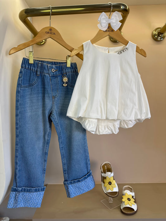 Conjunto Infantil Blusa Balonê e Calça Jeans Barra Bordada - Animê