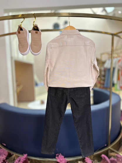 Conjunto Infantil Camisa Social Oxford Bege e Calça Social Sarja Flex Preta - Dame