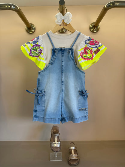 Jardineira Infantil Jeans Claro com Blusa Mangas Frutas - Animê