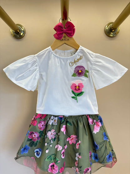 Conjunto Infantil Blusa Off White e Saia Conceito Tule Floral Bordado Verde Forest - Animê