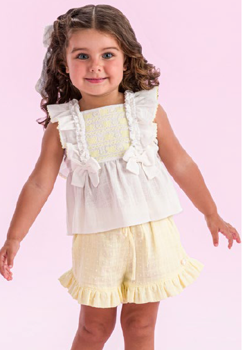 Conjunto Infantil Algodão Bordado Blusa Peplum Laços e Shorts Amarelo - Petit Cherie