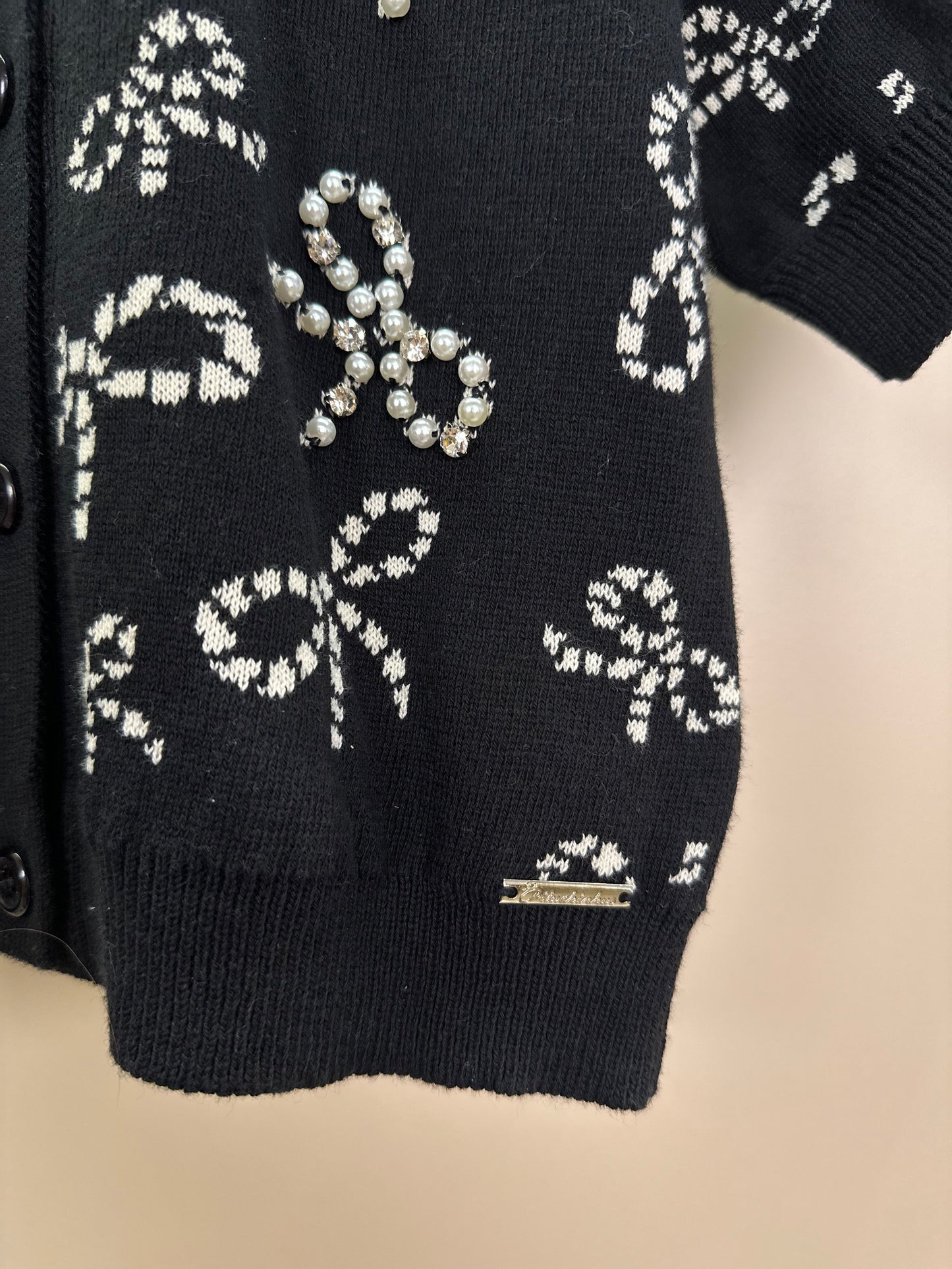 Casaco Infantil Tricot Lacinhos Bordados Pérolas e Cristais Preto - Pituchinhus