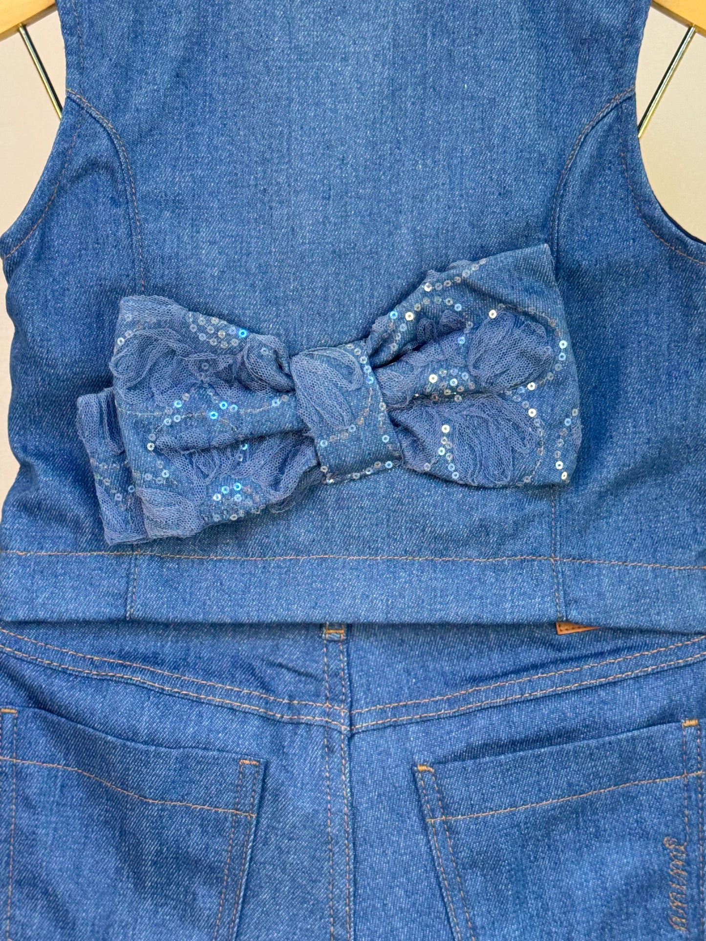Conjunto Infantil Colete e Shorts Jeans Bordada Tule Flores - Animê