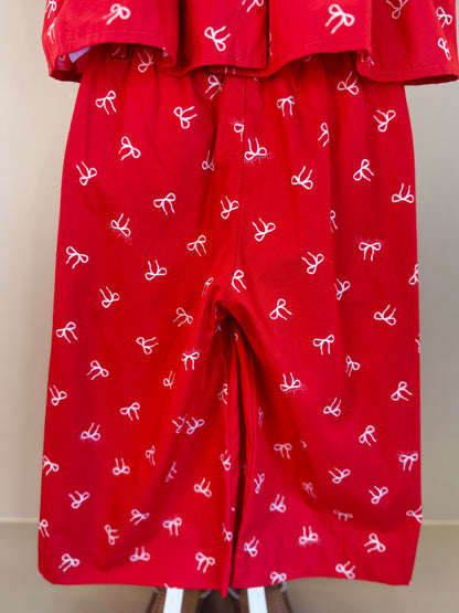 Conjunto Infantil Blusa Babados Lacinhos e Calça Pantacourt Lacinhos - Pituchinhus