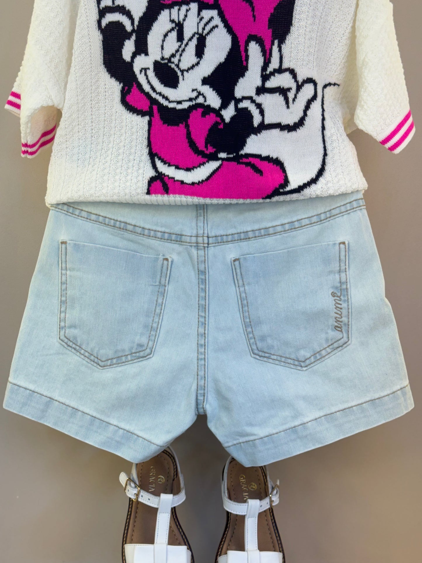 Conjunto Infantil Blusa Tricot Minnie Tennista e Shorts Jeans Strass Rosa - Animê