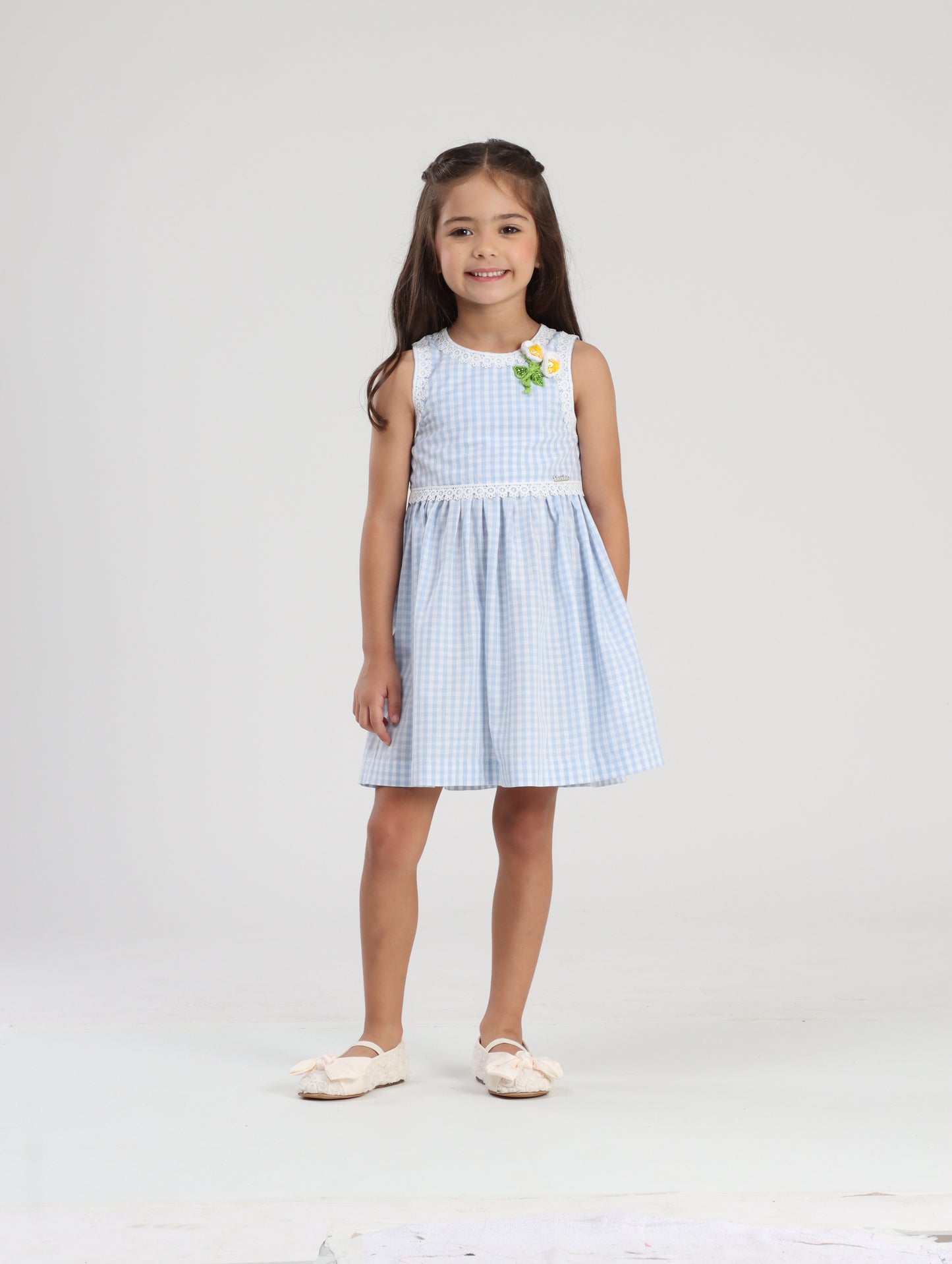 Vestido Infantil Clássico Flores de Crochê - Luluzinha