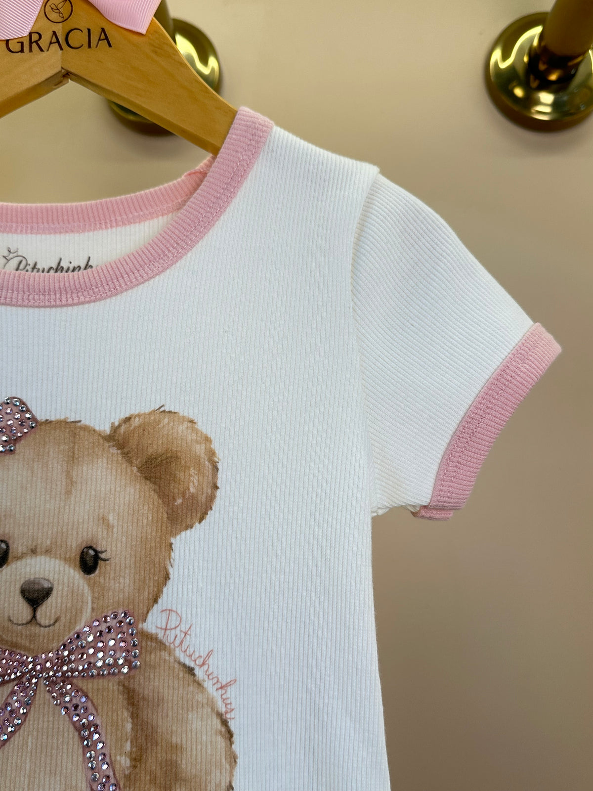 Conjunto Infantil Blusa Ursinho e Laço Nas Costas e Calça Pantacourt Algodão Estampa Ursinhos - Pituchinhus