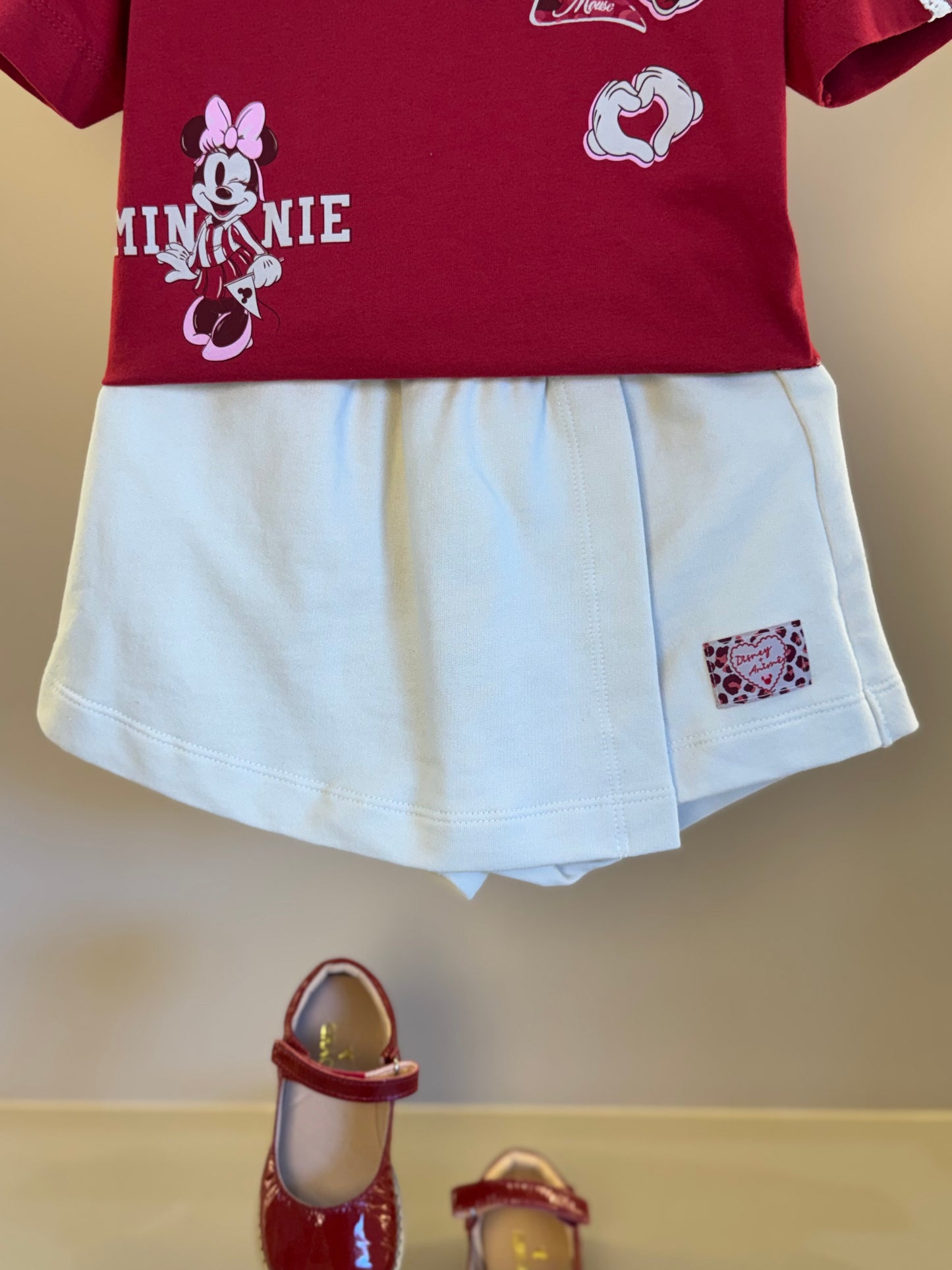 Conjunto Infantil Blusa Berry Patches Minnie e Shorts Bege - Animê Petite
